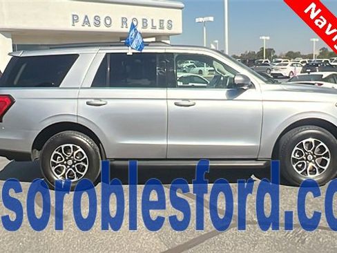 Certified 2024 Ford Expedition XLT image 2