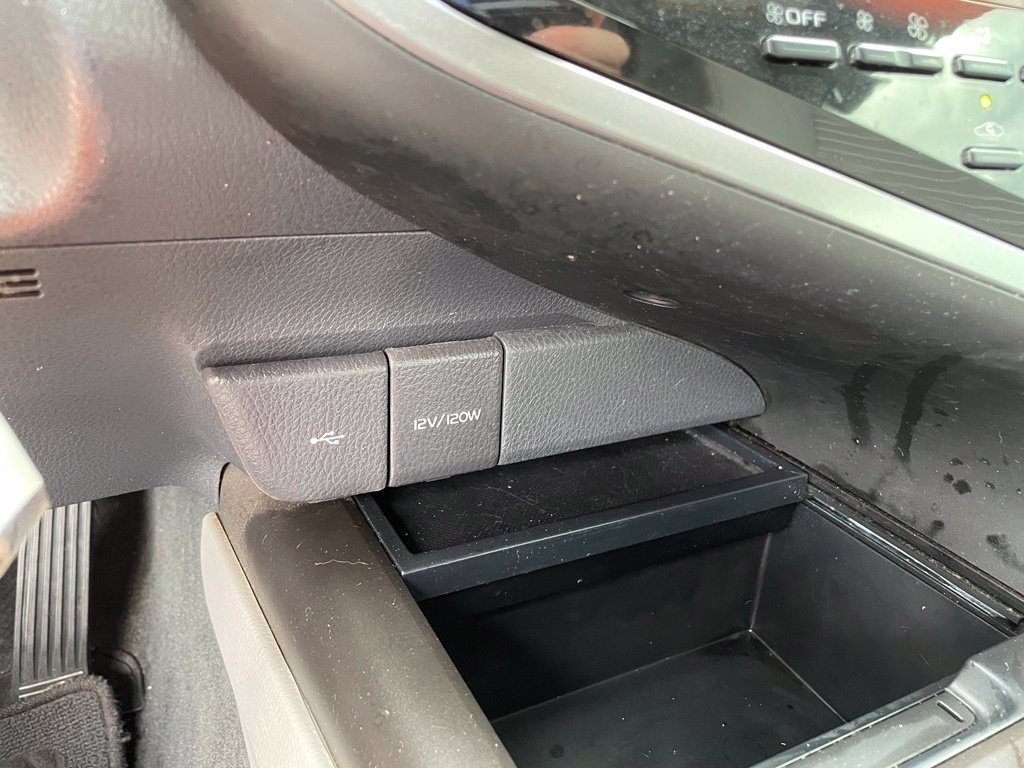 Used 2023 Toyota Camry SE FWD image 18