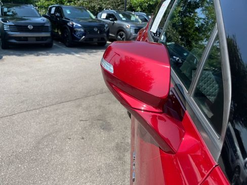 Used 2019 Chevrolet Blazer LT FWD image 38