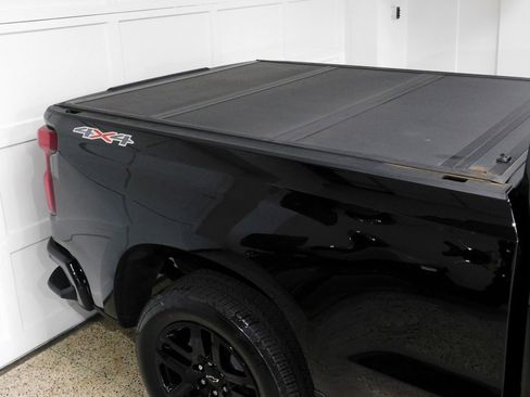 Used 2024 Chevrolet Silverado 1500 RST image 7