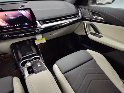 Used 2026 BMW X1 xDrive28i w/ Technology Package image 28