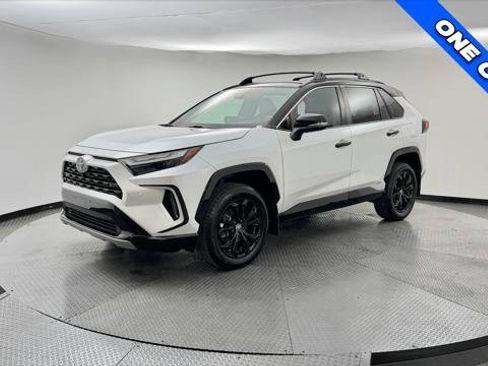 Used 2024 Toyota RAV4 XSE w/ Advanced Technology Package AWD/4WD image 2