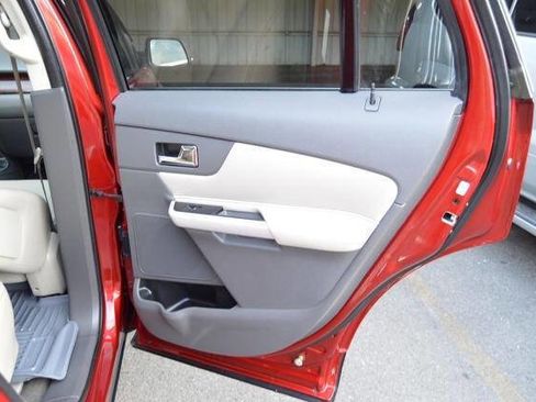 Used 2013 Ford Edge Limited image 50