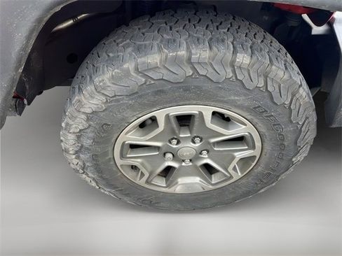 Used 2015 Jeep Wrangler Rubicon w/ Dual Top Group image 8