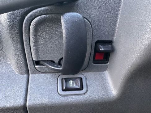 Used 2019 GMC Savana 2500 w/ Driver Convenience Package image 24