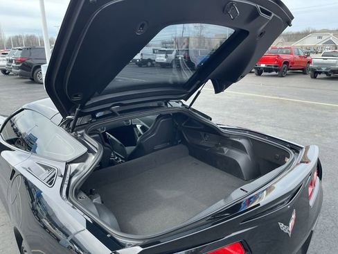 Used 2016 Chevrolet Corvette Stingray Coupe image 25