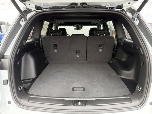 New 2026 Jeep Grand Cherokee Laredo X image 5