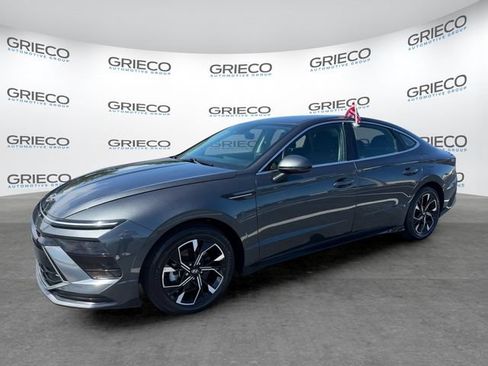 Used 2024 Hyundai Sonata SEL FWD image 3