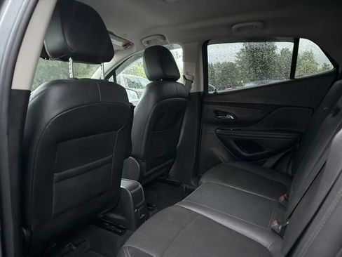 Used 2020 Buick Encore Preferred w/ Safety Package FWD image 9