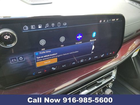 New 2025 Chevrolet Traverse Z71 w/ Enhanced Driving Package image 17