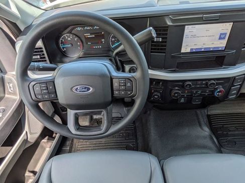 New 2026 Ford F250 XL w/ XL Chrome Package AWD/4WD image 12