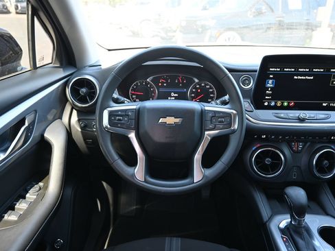 Used 2023 Chevrolet Blazer LT w/ Convenience Package AWD/4WD image 9