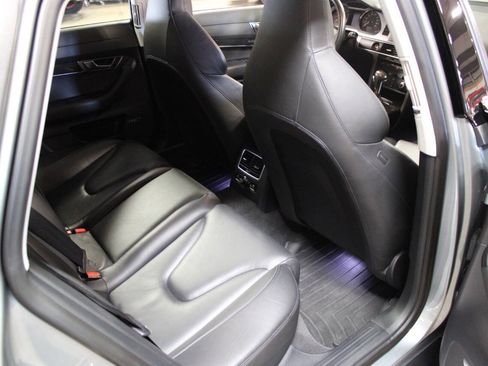 Used 2009 Audi S6 Sedan AWD/4WD image 32
