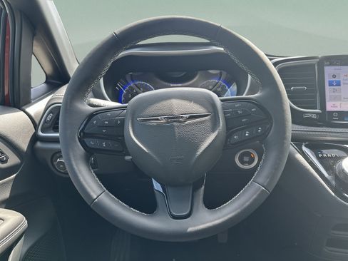 New 2026 Chrysler Pacifica Select w/ S Appearance Package FWD image 62