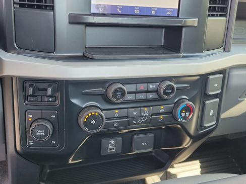 New 2026 Ford F350 XL w/ FX4 Off-Road Package AWD/4WD image 25