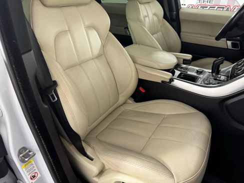 Used 2017 Land Rover Range Rover Sport HSE image 37