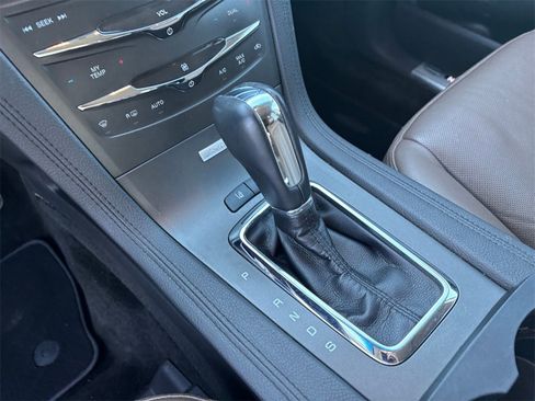 Used 2018 Lincoln MKT AWD w/ Technology Package image 19