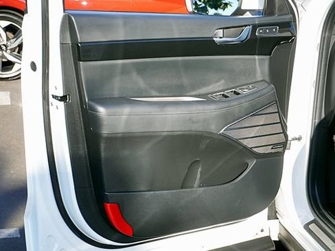 Certified 2022 Hyundai Palisade Limited w/ Cargo Package FWD image 25