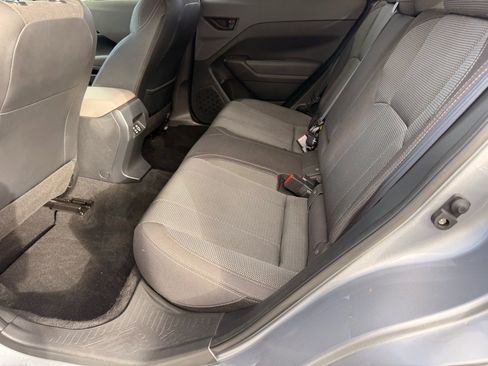 Used 2024 Subaru Crosstrek 2.0i Premium image 8