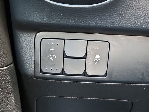 Used 2016 Kia Soul image 22