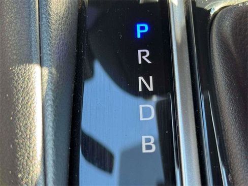 Certified 2023 Toyota Corolla SE image 29