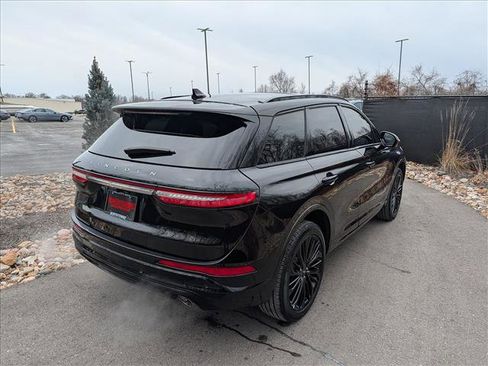 Certified 2023 Lincoln Corsair Reserve w/ Equipment Group 201A image 5