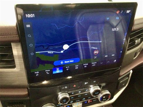 Used 2024 Ford Expedition Max Limited image 4