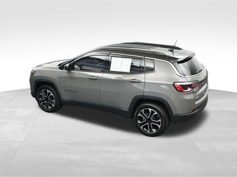 Used 2023 Jeep Compass Limited AWD/4WD image 34