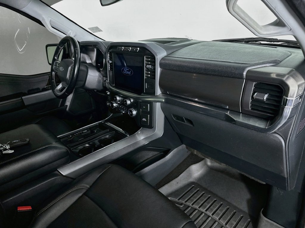 Used 2022 Ford F150 Lariat w/ FX4 Off-Road Package AWD/4WD image 31