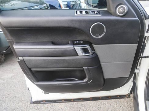 Used 2022 Land Rover Range Rover Sport HSE Silver Edition image 19