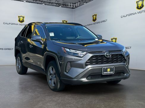 Used 2024 Toyota RAV4 XLE image 7