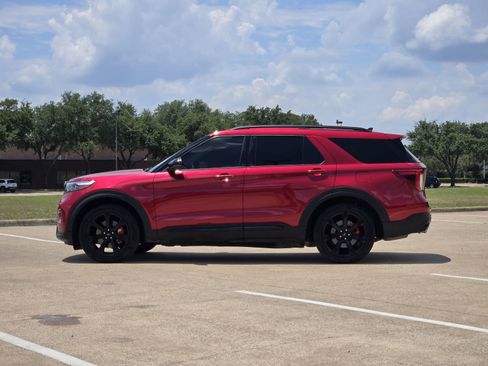 Used 2021 Ford Explorer ST w/ Equipment Group 401A AWD/4WD image 3