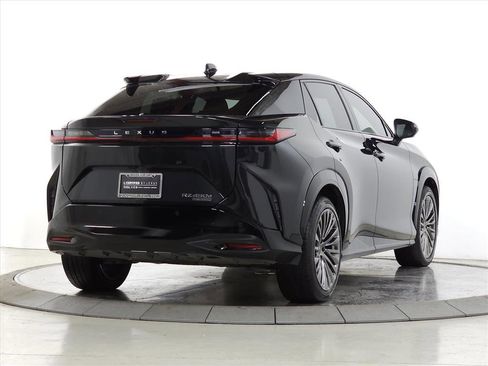 Used 2023 Lexus RZ 450e Premium image 9