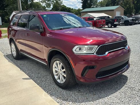 Used 2023 Dodge Durango SXT AWD/4WD image 11