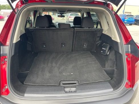 Used 2023 Nissan Rogue SV AWD/4WD image 33