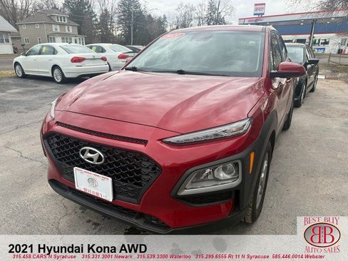 Used 2021 Hyundai Kona SE w/ Cargo Package AWD/4WD image 2