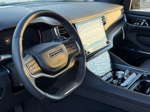 New 2026 Jeep Grand Wagoneer L Summit image 21