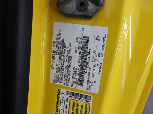 Used 2016 Ford Mustang Convertible w/ Equipment Group 051A RWD image 48