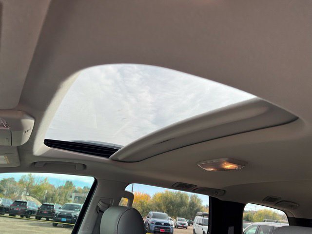 Used 2018 Toyota Sequoia SR5 w/ Premium Package AWD/4WD image 28