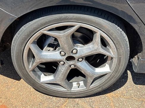 Used 2016 Ford Focus ST image 8