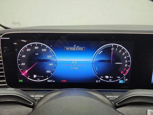 Certified 2024 Mercedes-Benz GLE 450e 4MATIC image 10