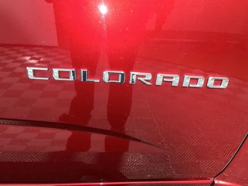 Used 2021 Chevrolet Colorado Z71 image 11