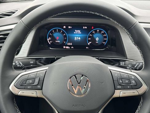 New 2026 Volkswagen Atlas Cross Sport SE AWD/4WD image 15