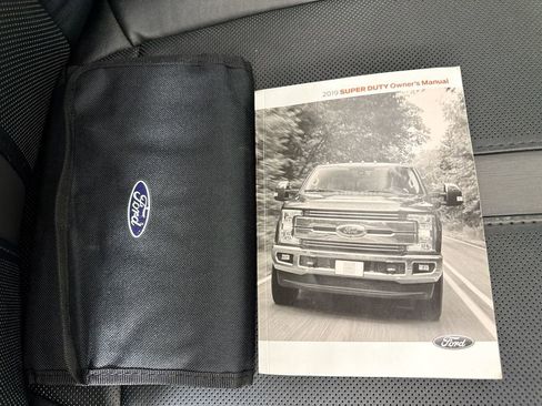 Used 2019 Ford F250 Platinum w/ Platinum Ultimate Package image 42