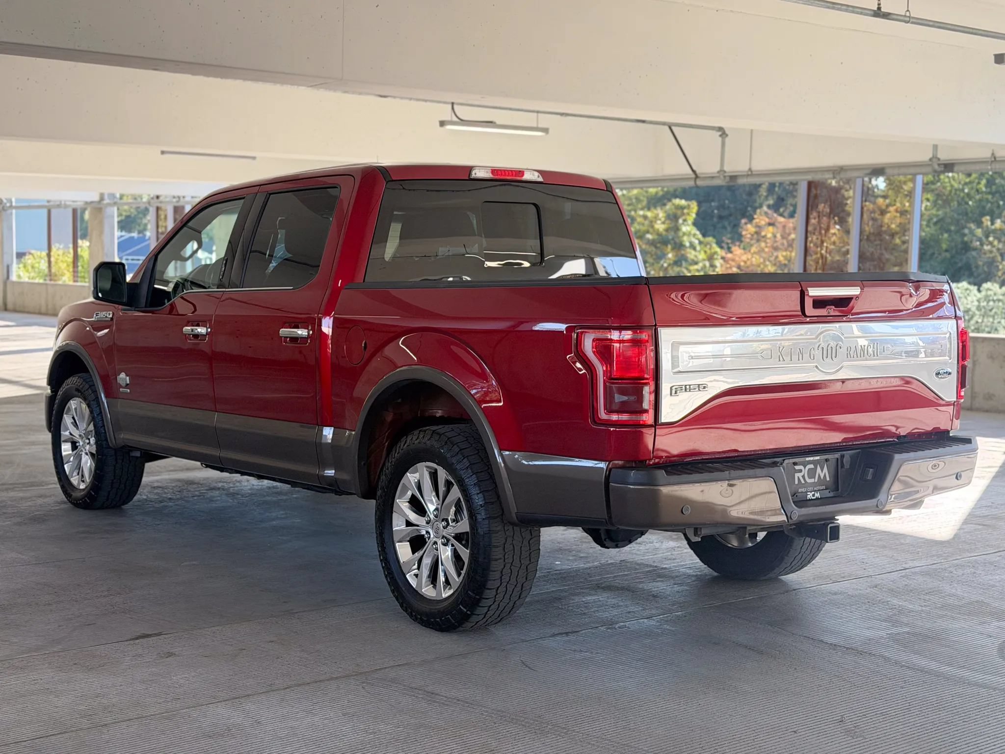 Used 2016 Ford F150 King Ranch w/ Equipment Group 601A Luxury AWD/4WD image 7