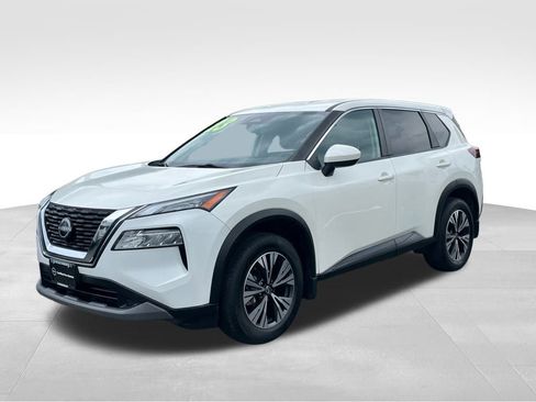 Certified 2023 Nissan Rogue SV image 2