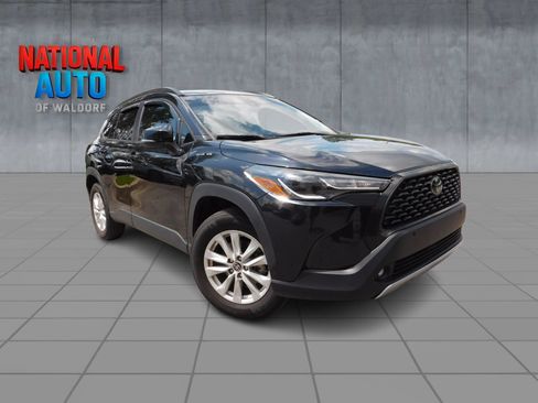 Used 2022 Toyota Corolla Cross LE FWD image 1