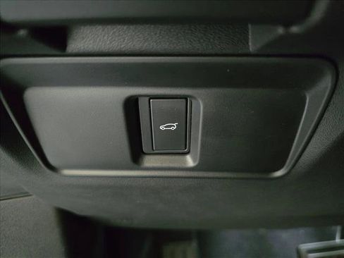 Certified 2026 Land Rover Range Rover Evoque S AWD/4WD image 28