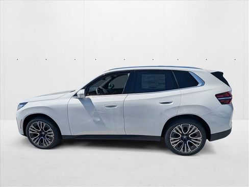 Used 2025 BMW X3 xDrive30 w/ Convenience Package AWD/4WD image 5