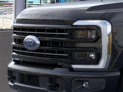 New 2026 Ford F250 Platinum image 17